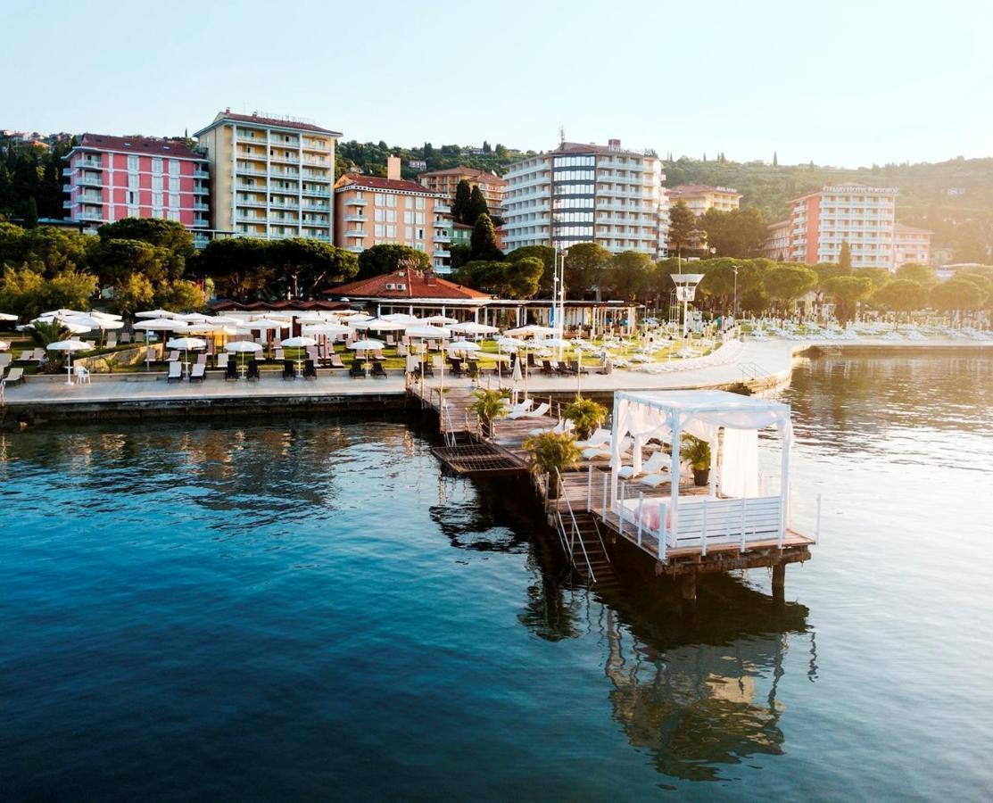 Moon Bay Apartment - Free Large Parking Порторож Экстерьер фото